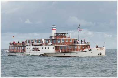 Seitenraddampfer Freya