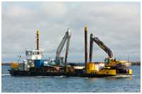 Plattformen und Arbeitspontons