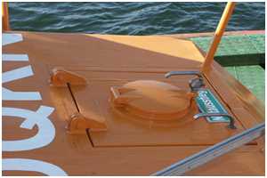 Notausstieg (Lotsenboot Schnatermann)