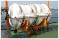 Rettungsinsel (Lotsenboot Schnatermann)