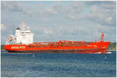 &Ouml;l-/Chemikalien-Tanker Crystal Pearl