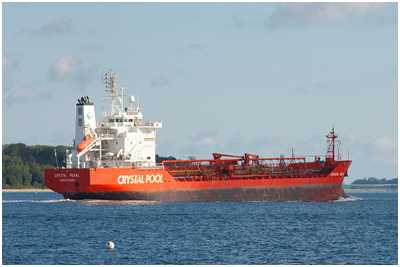 &Ouml;l-/Chemikalien-Tanker Crystal Pearl