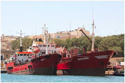 Öl-Tanker Santa Maria