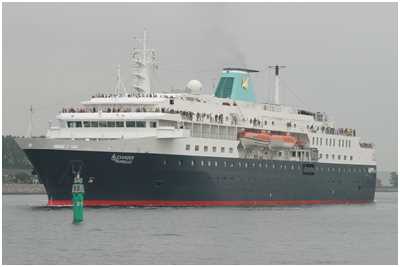 MS Alexander von Humboldt