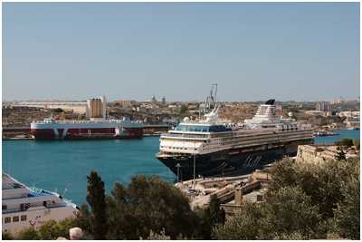 MS Mein Schiff 2