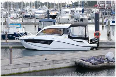 Quicksilver 355 Weekend