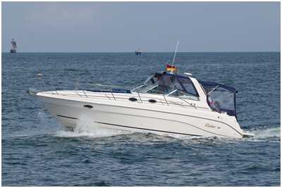 Rinker Fiesta Vee 340
