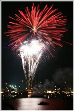 Sailors Feuerwerk zur Hanse Sail 2002