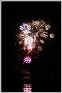 Sailors Feuerwerk zur Hanse Sail 2005