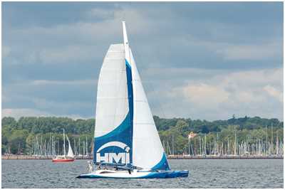 Trimaran Orma-60 HMI