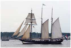 Dreimast-Marssegelschoner Oosterschelde