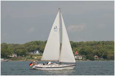 Hallberg-Rassy 42 (Design Frers)