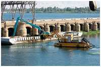 verschiedene Schiffe und Boote in &Auml;gypten